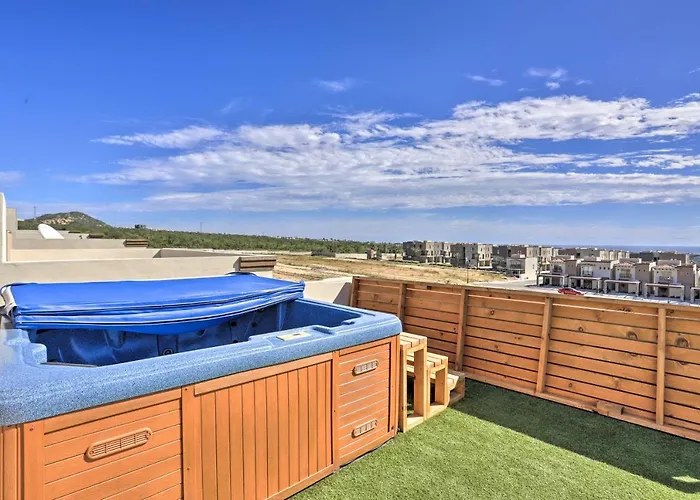 Holiday home Luxe Cabo Casa W/ Own Rooftop Patio + Pool Access!