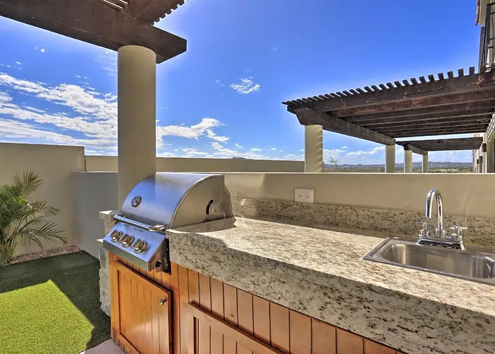 Luxe Cabo Casa W/ Own Rooftop Patio + Pool Access!